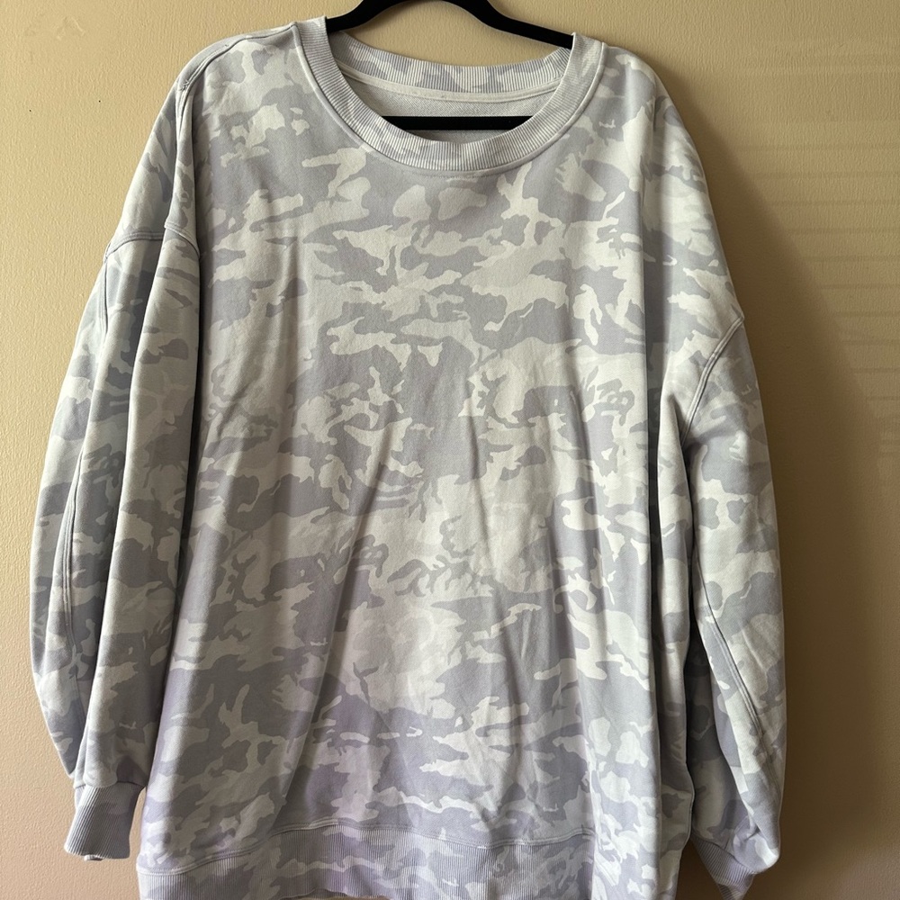 lululemon athletica Light Gray Camo Crewneck Sweatshirt